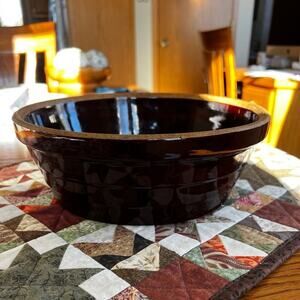 Vintage USA brown pottery bowl